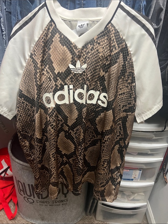 adidas Tops - adidas Snake-Print Sports Tee in Cream & Brown